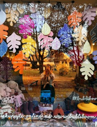 🍂Piatkové radosti🍂 My sme si radosť urobili našim novým výkladom a vám tieto dni robíme radosť 🔥poštovným za FREE!!!🔥 Čo...