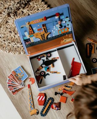 🎅🎁🎄10 dní do Vianoc🎄🎁🎅 Detský svet je čarovné miesto plné fantázie, smiechu a nekonečných hier. Hračky v ňom nie sú len...